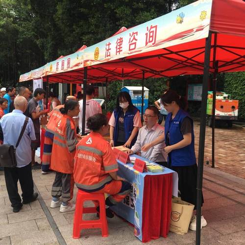 福建厦门提升社区治理精细化水平规范小摊位 服务大民生(在现场)