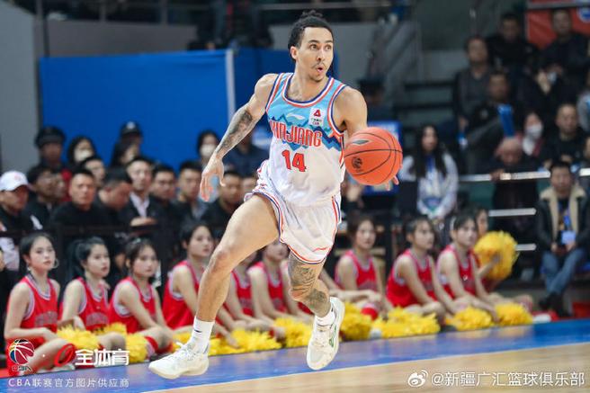 篮球——CBA常规赛：新疆伊力特胜福建浔兴股份