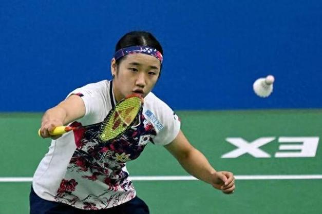 高昉洁0-2不敌安洗莹 获中国羽毛球大师赛女单亚军