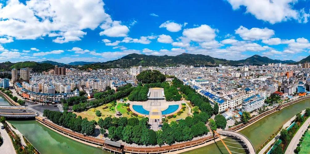 (乡村行·看振兴)科技引领产业兴 福建柘荣全力打造更具实力“闽东药城”