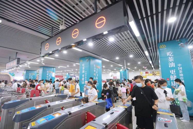 长沙地铁APP就能刷城铁!长株潭城际铁路与地铁实现票制融通
