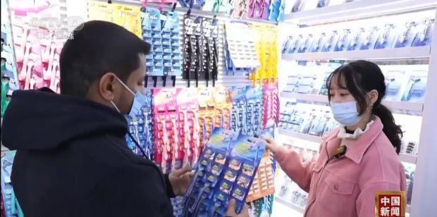 浙江市场客商加速回流 商机中抢先机