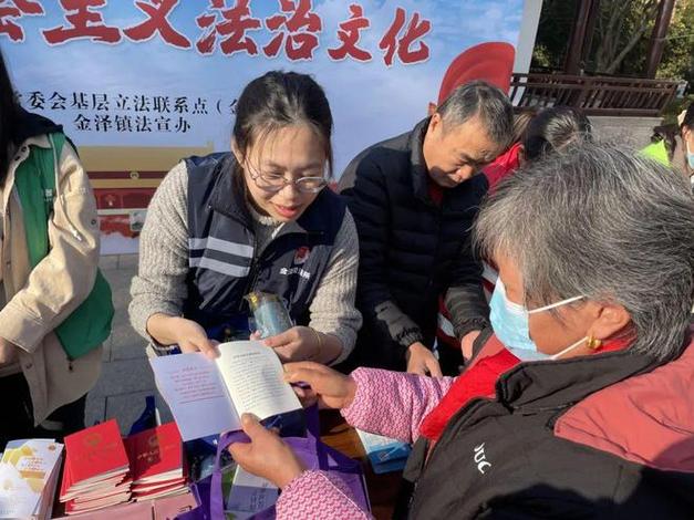 贵州将法治宣传融入法治实践全过程