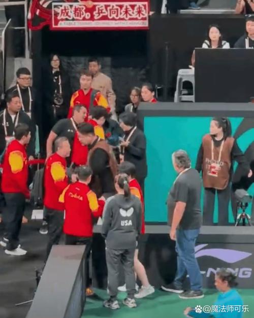被扯烂比赛服!中国香港选手哽咽:准备四年,两分钟被破坏了