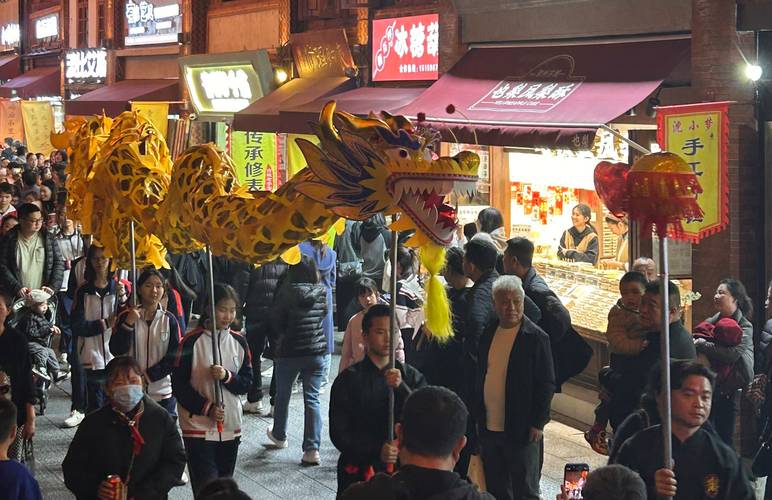 (新春走基层)福建龙海:花式非遗闹新春 解锁别样年味密码
