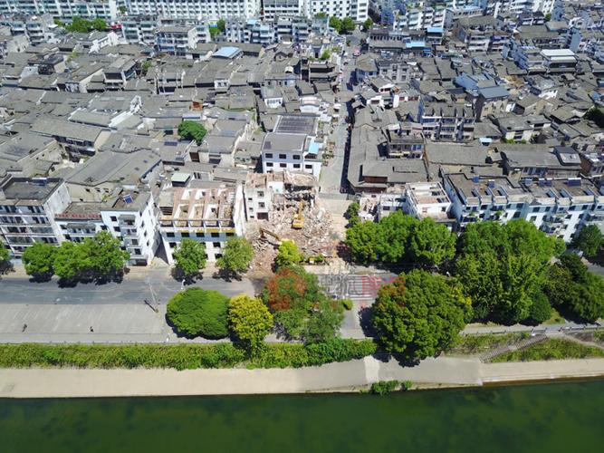 黄山市屯溪老街三马路、滨江西路将适时交通管制