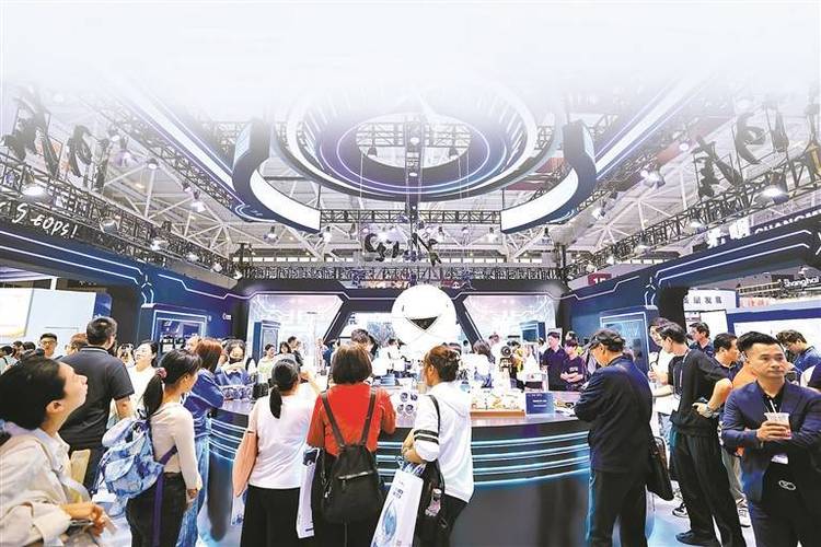 第二十六届高交会昨开幕,4300余个新技术新产品新成果亮相 在这里看见新质生产力看见未来