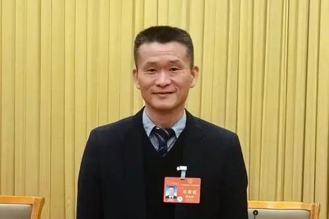 蔡金钗代表:强化涉企行政检察监督,提振企业发展信心