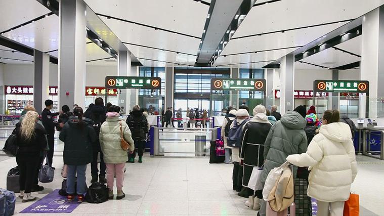 黑龙江绥芬河:俄罗斯游客跨境医疗旅游热度上升