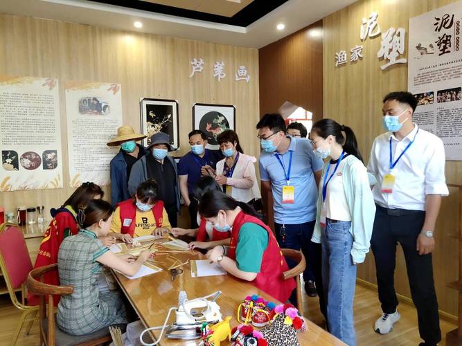 一名芦苇画“技术工人”的12年履职路