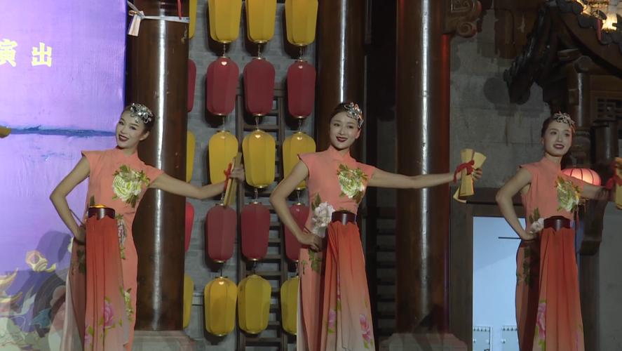荟萃曲艺经典 川渝两地精品曲艺节目交流演出活动举行