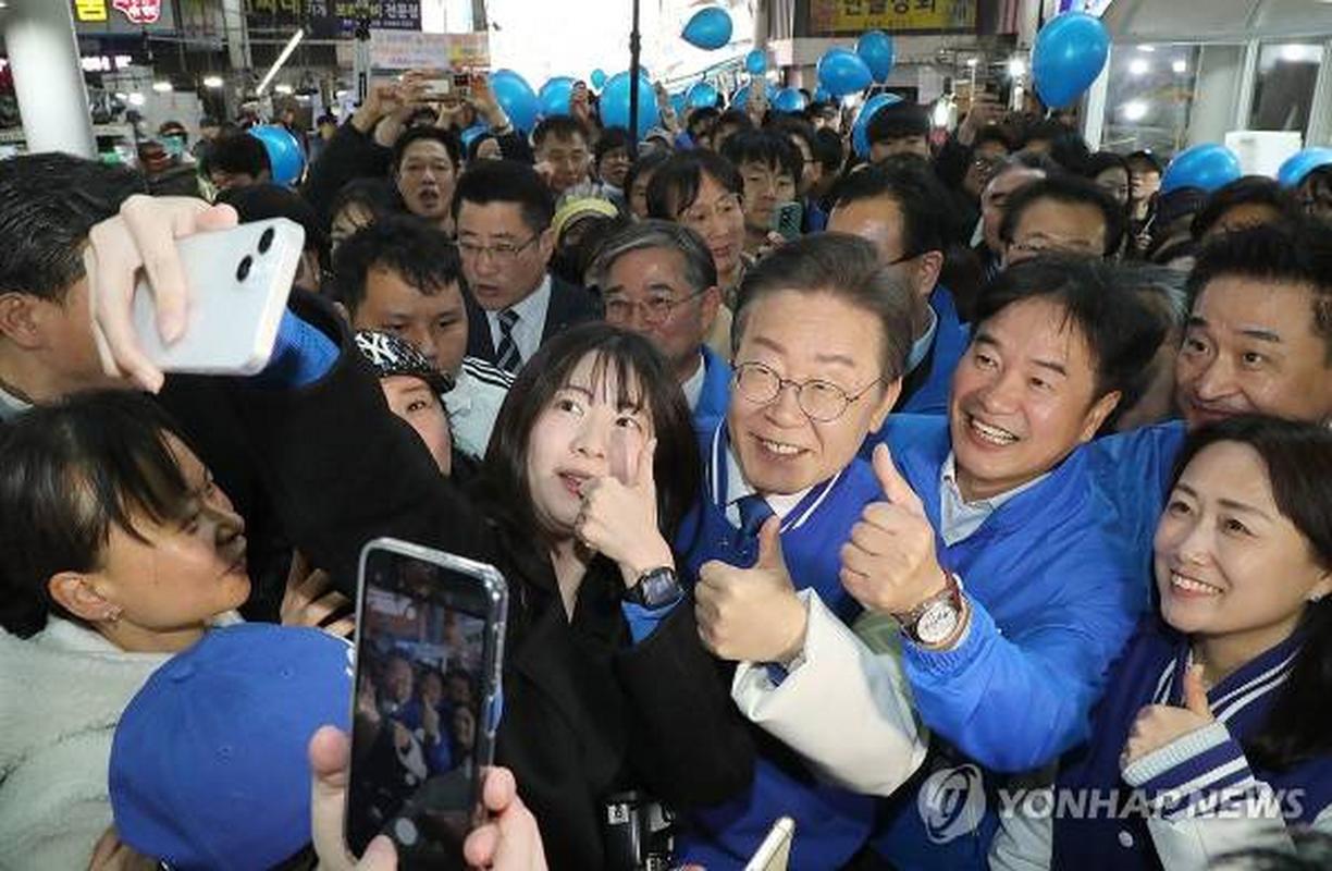 韩国第22届国会议员选举正式投票启动